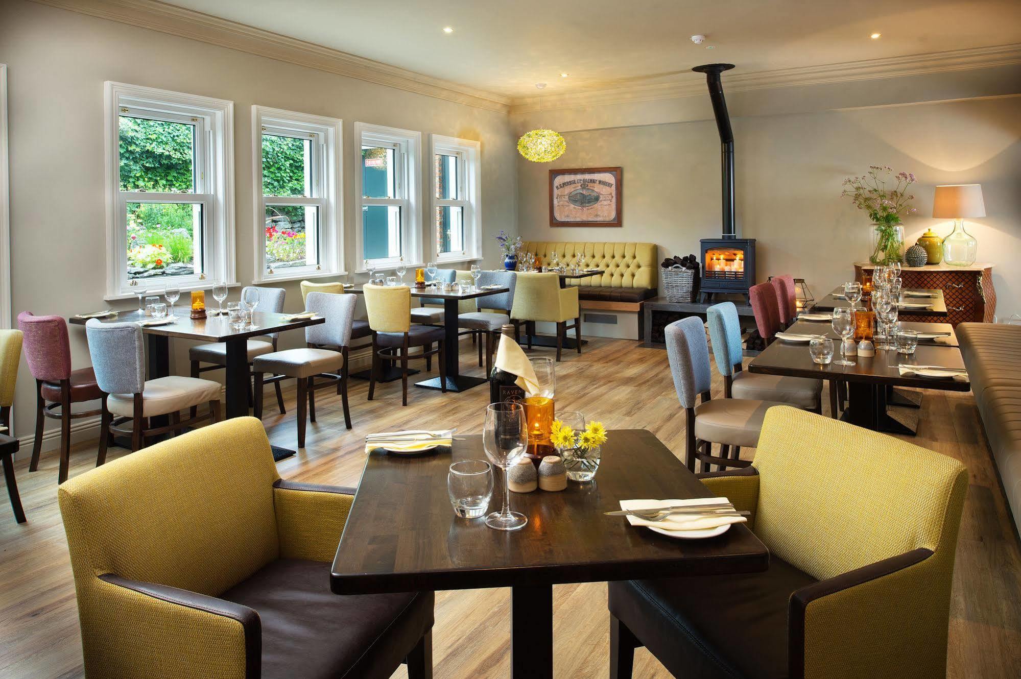 The Wild Atlantic Lodge Ballyvaughan Exterior photo